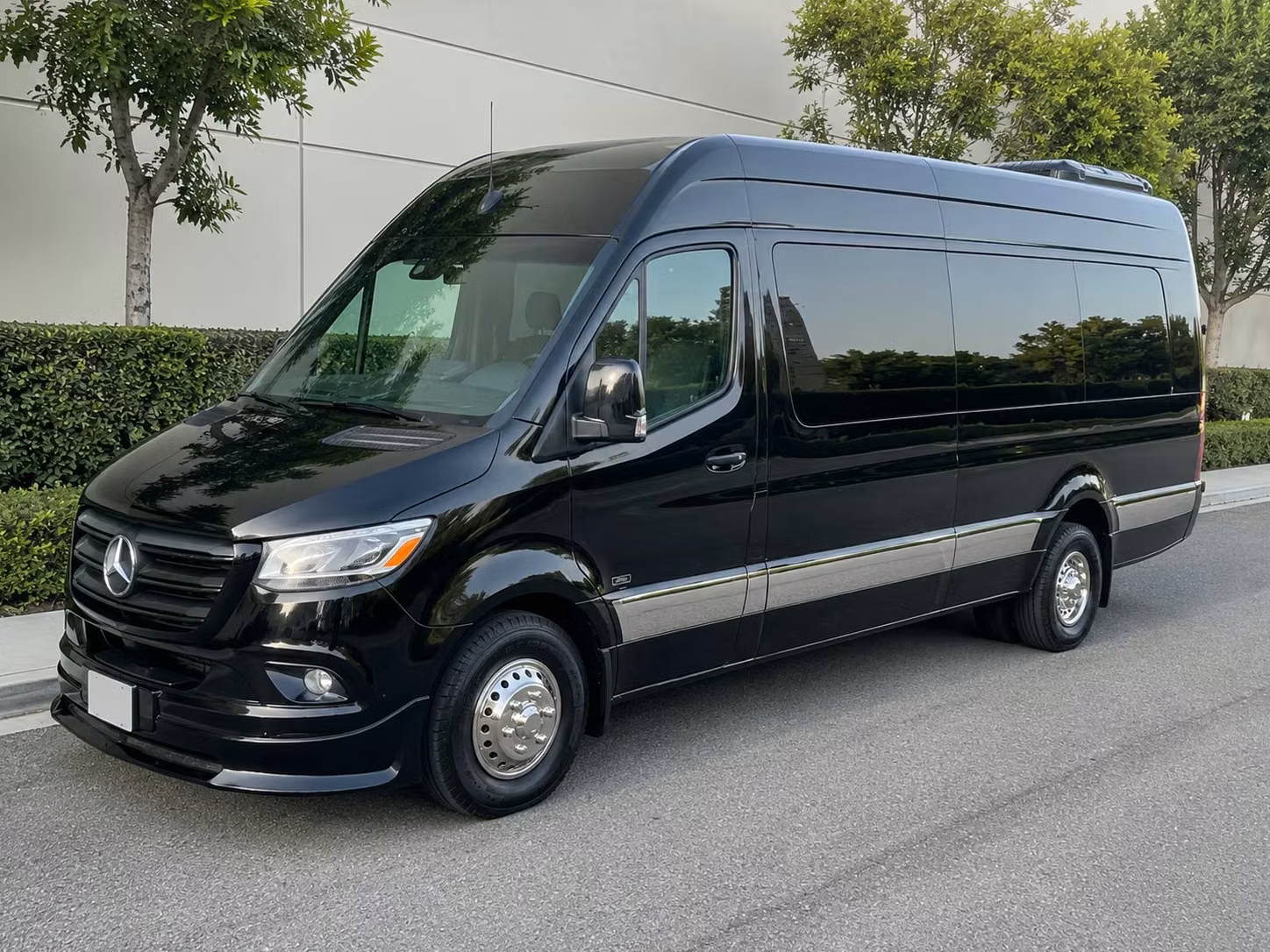 pomona corporate transportation